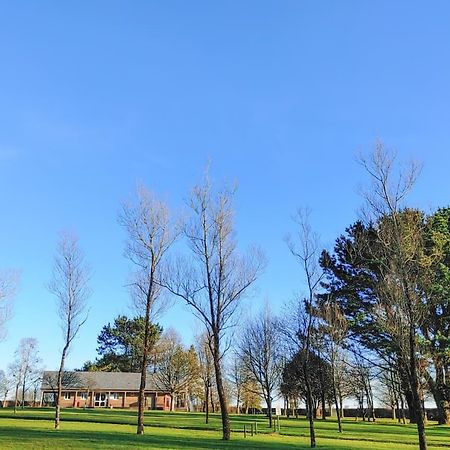 Salcombe Regis Park Hotel Sidmouth Bagian luar foto